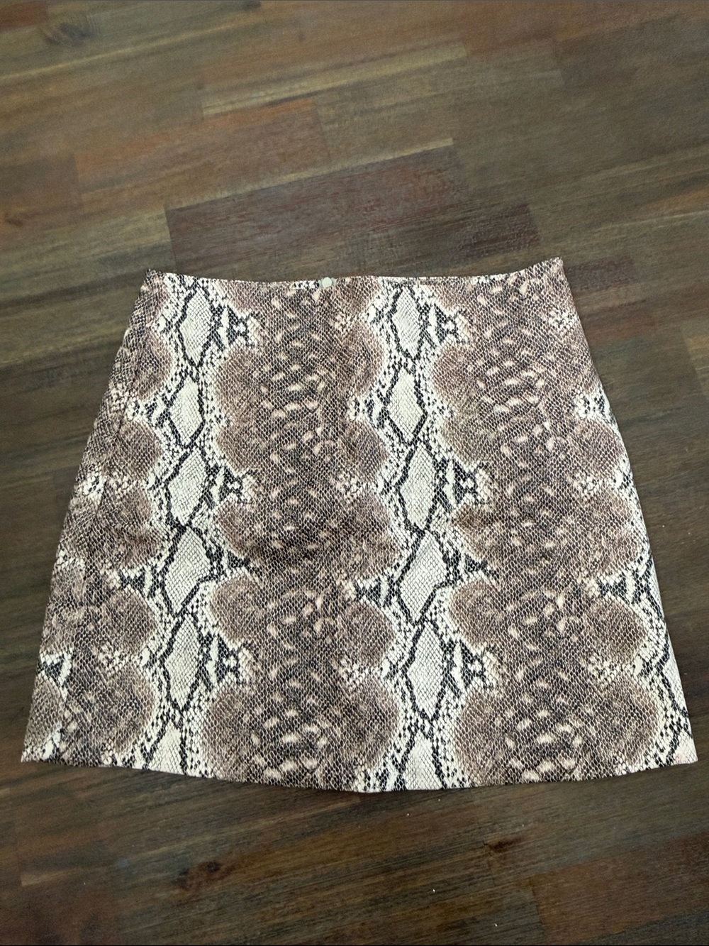Forever 21 Snake-Print Mini Skirt in Brown and Cream